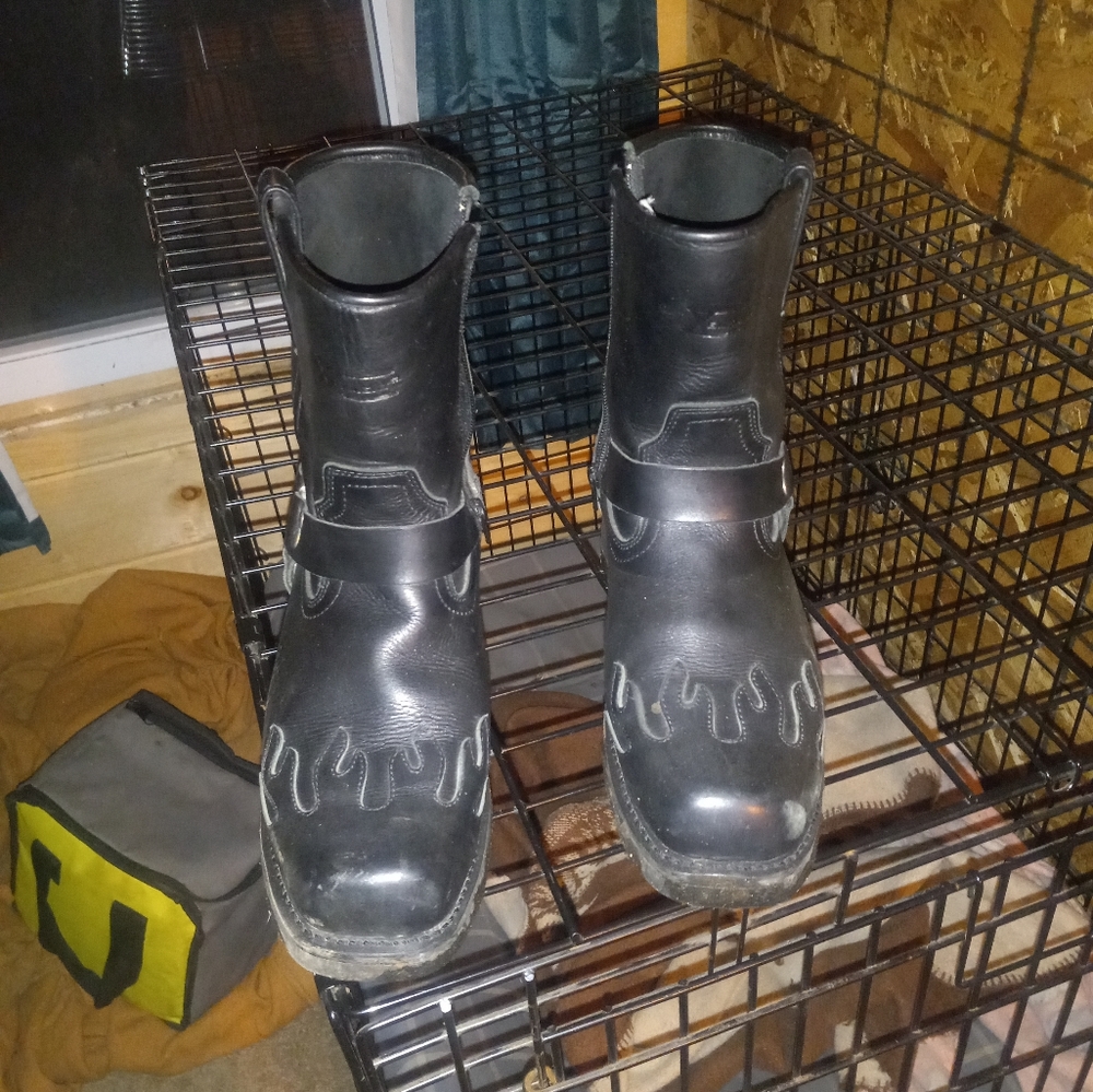 X element boots